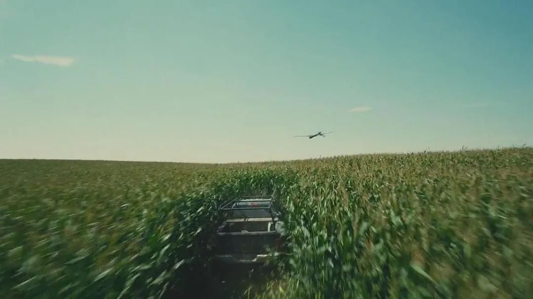 3,《星际穿越》种植3000亩玉米地