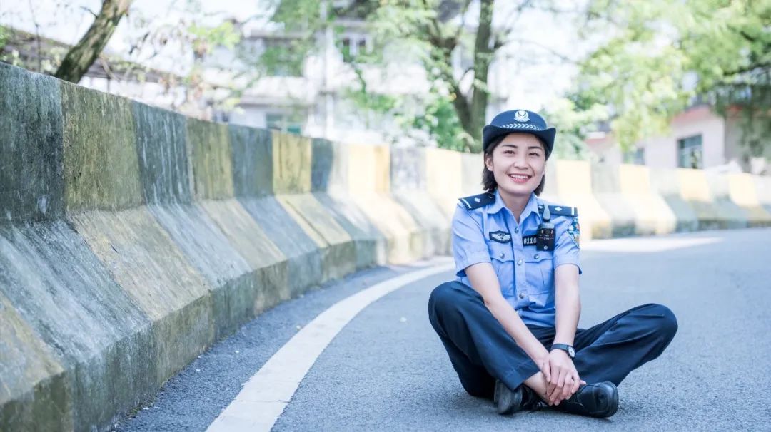 【榜样的力量】95后女警"疫"线逆行,绽放别样芳华
