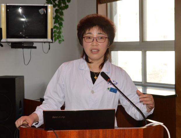 穿上全院抗冠防弹衣院感办主任王玉霞工作实录