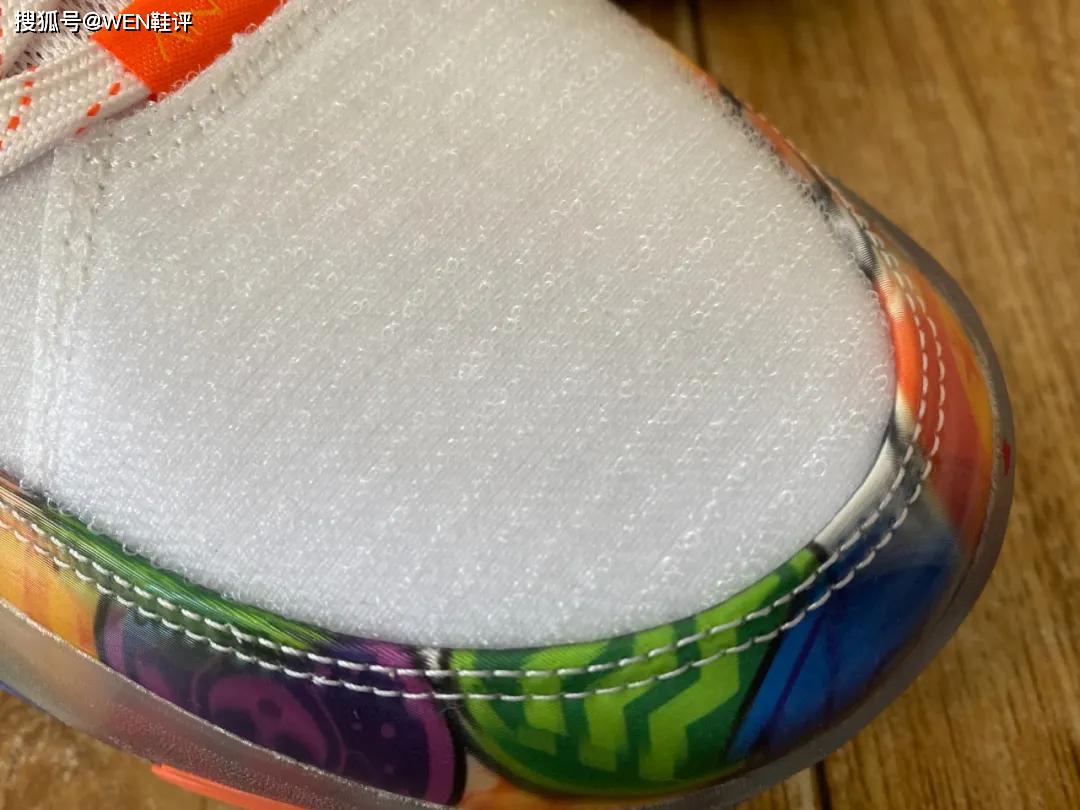 原创不限量不涨价的国潮600块入手龙珠超联名安踏kt5