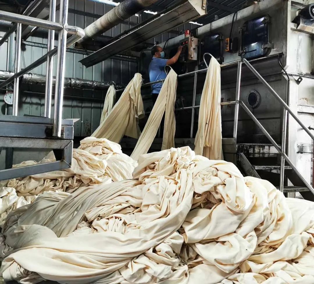 染厂不堪成本重负上调染费试探市场水温浙江印染厂纷纷发布涨价通知