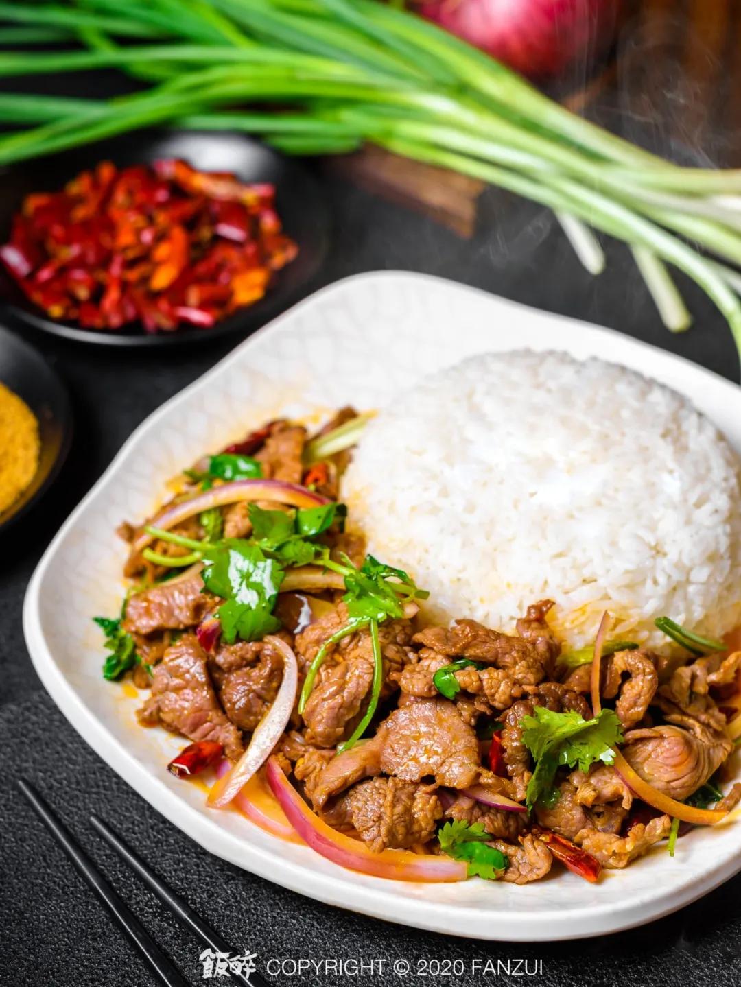 珠海这碗半斤都是肉的牛腩饭抵食到我顿顿都想吃