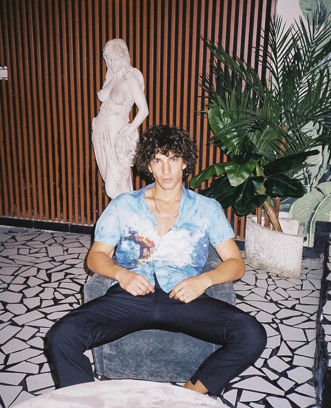 他靠一部剧涨了600万粉丝!_jorge