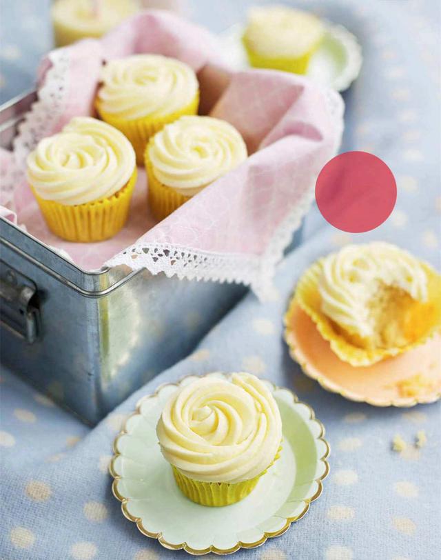 爱国式宅家,做点茶杯蛋糕来凑趣