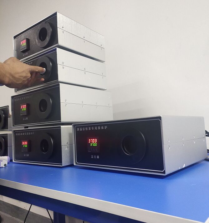 红外测温仪校准专用黑体炉