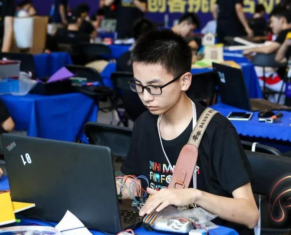 学习经验衡水第一中学李嘉晖物理学习即兴趣思维坚持