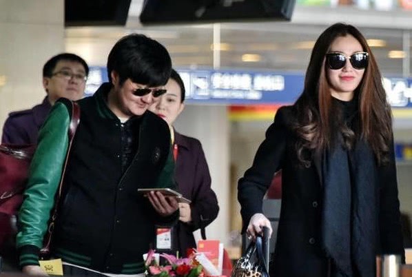 王大治董洁为他沦陷历任女友皆是美女可你却只看到了他的丑