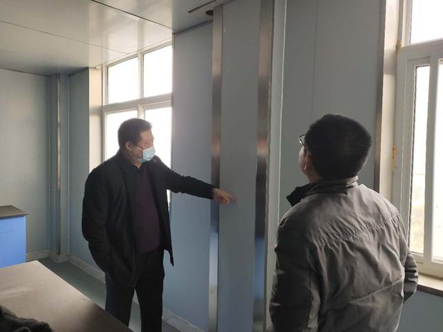 唐河县卫健委主任李连峰到疾控中心现场办公