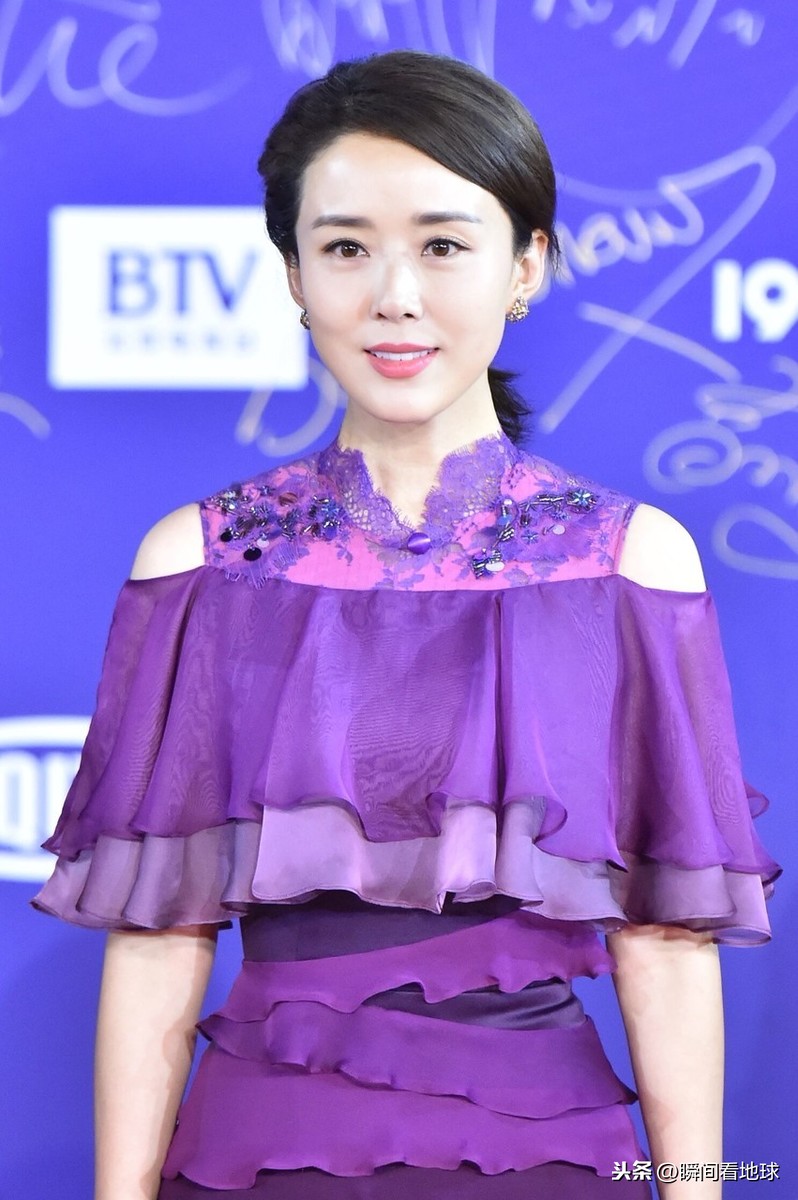 颜丹晨 时尚洋气多了 长得太优秀了