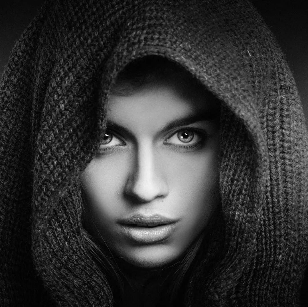 黑白人像 | 单色营造纯净之美_摄影