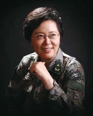 科学家,清华学霸,基层教师,他们的战疫故事让孩子感受