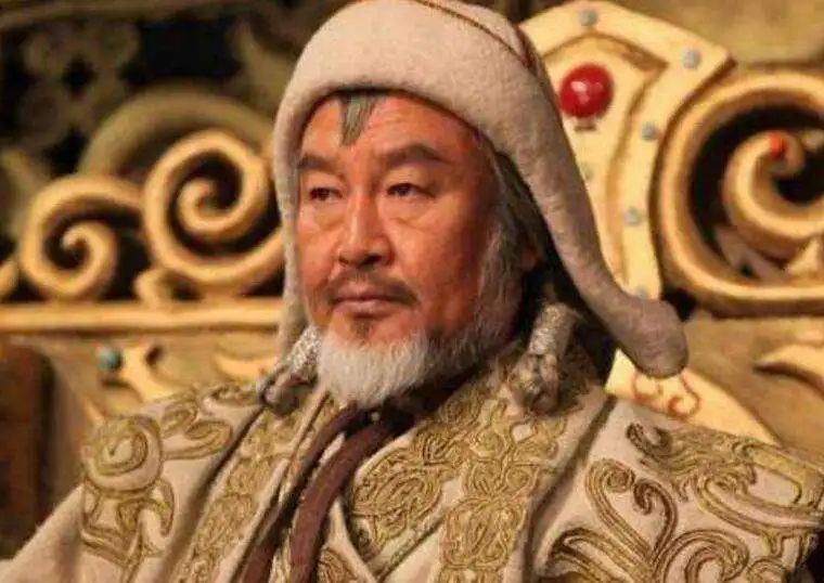 神雕中忽必烈广纳贤才却不见领兵他和成吉思汗军事水平孰优孰劣