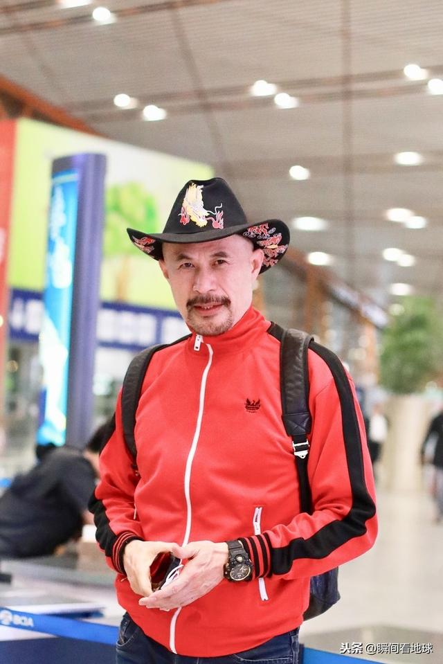 60岁徐锦江也太帅气了吧