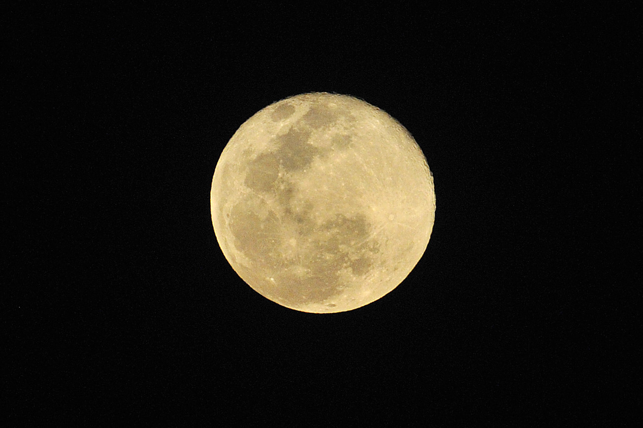 0今晚上演,还有"最小月亮"你听过吗?