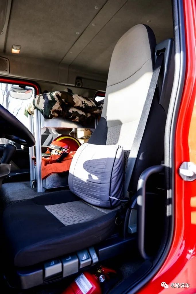 法兰西的烈火烂漫雷诺米德伦midlum消防车