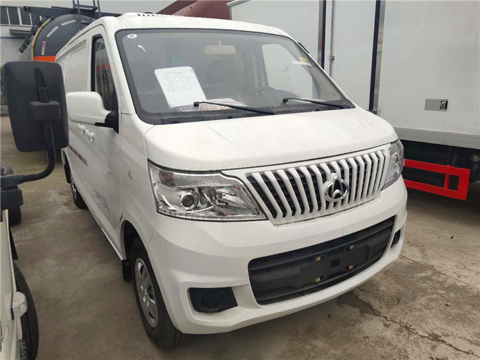 河南用户订购国六蓝牌长安睿行m80商务面包冷藏车一辆