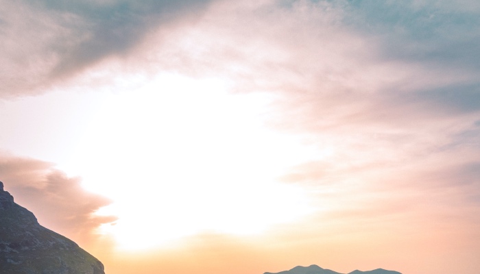 大屏化是彩电企业的救命药丸吗？海信索尼们谁又是最后赢家-家电圈官网