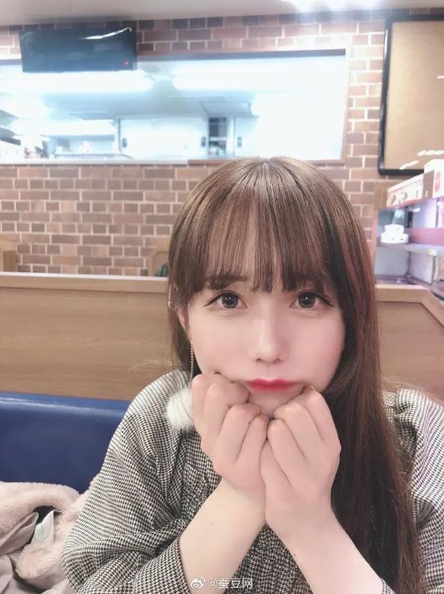 日本17岁女装大佬一夜爆红清纯可爱软妹风让人忘记性别