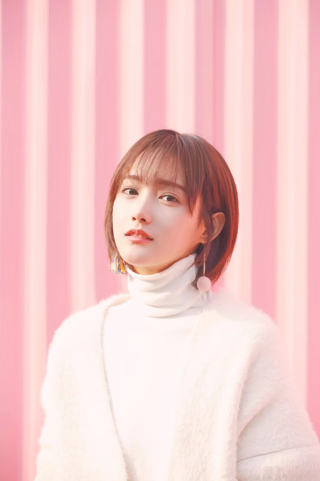 完美关系热播洪佳宁金牌小助理惹人喜爱