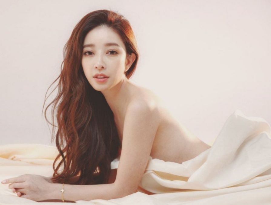 她是台湾性感女神!曾演王菲歌曲mv_维恩