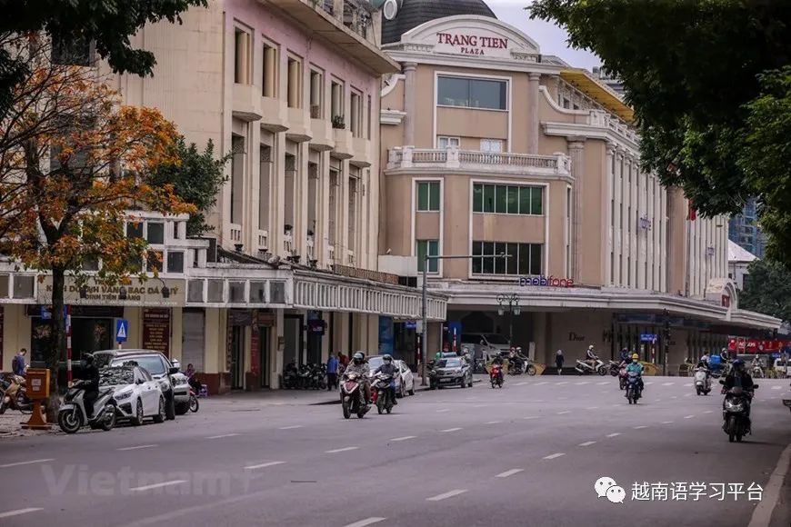 因疫情影响近几日越南河内市街道空旷行人少