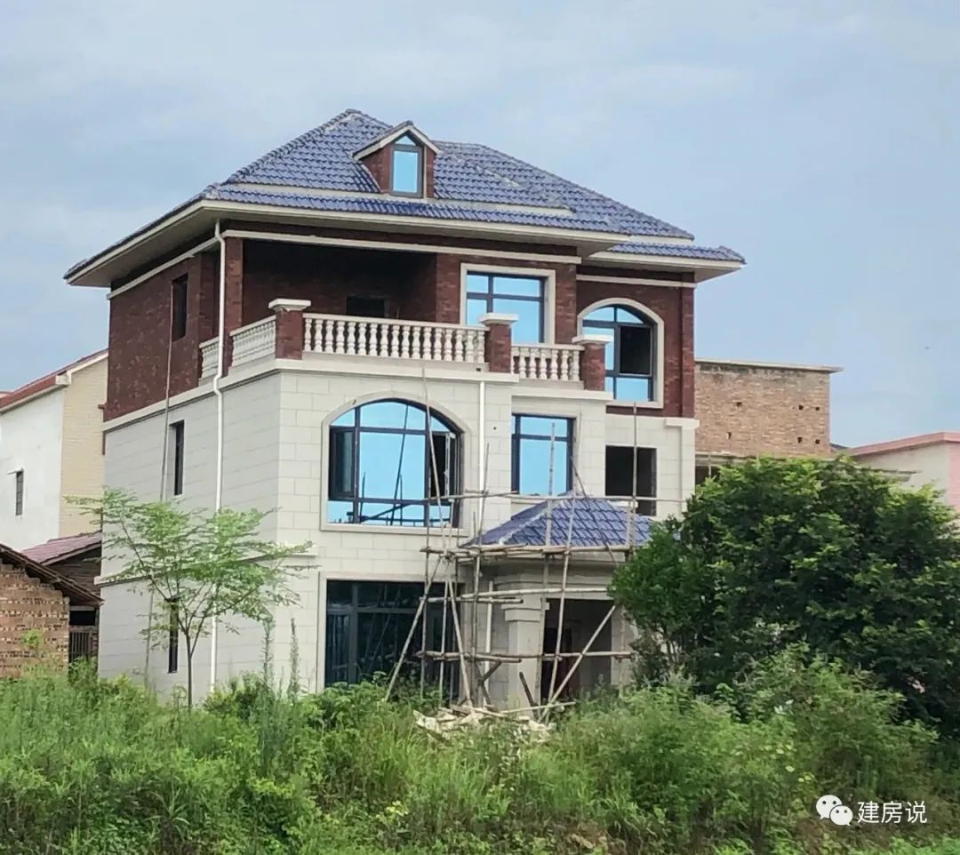 有全套施工建筑图纸22栋农村别墅建成实景让你眼睛过把瘾建房说图纸