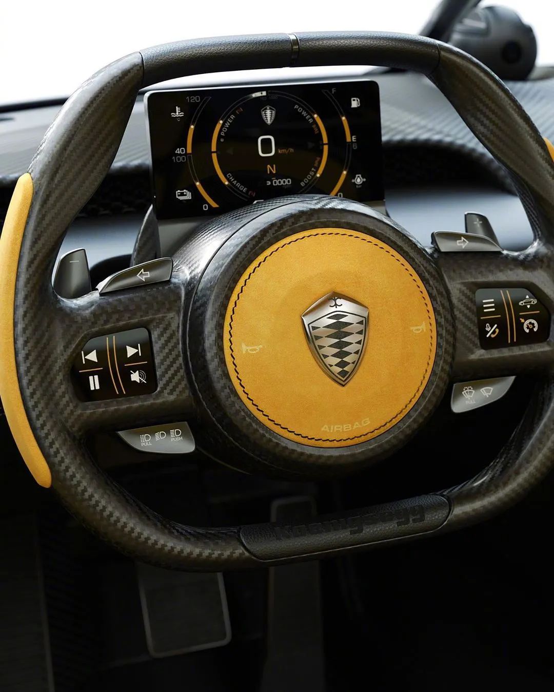 最快最贵最强三缸车科尼赛克gemera