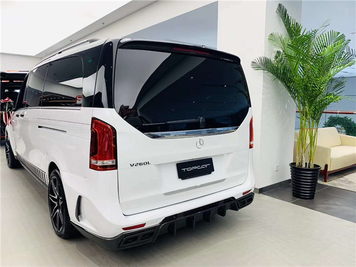 奔驰v260鲨鱼版双色设计层次鲜明外观霸气称霸一路驰骋