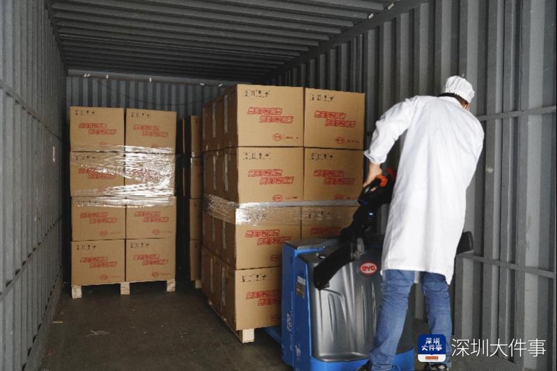 探营比亚迪口罩工厂100条生产线日夜不停日产400多万只