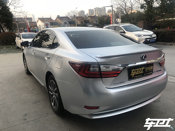 雷克萨斯es300h电光太空银改色膜案例