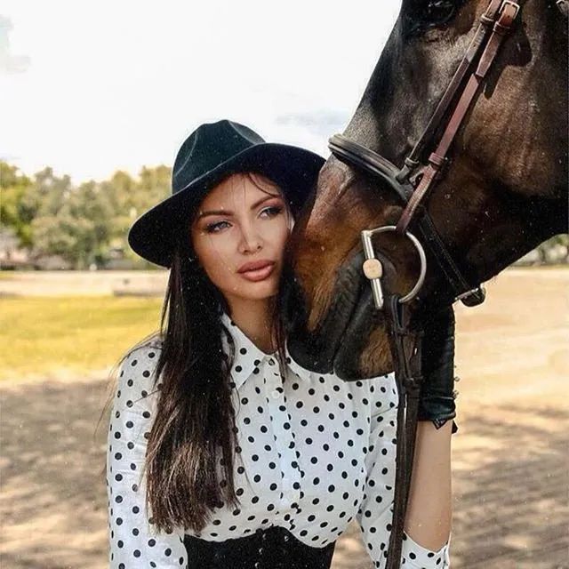 美女特辑丨快船中锋祖巴茨的超模女友,郎才女貌羡煞旁人啊!