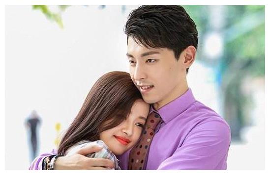 和邓伦演情侣很甜蜜的五位女星,孙怡第五,迪丽热巴第二,第一是她