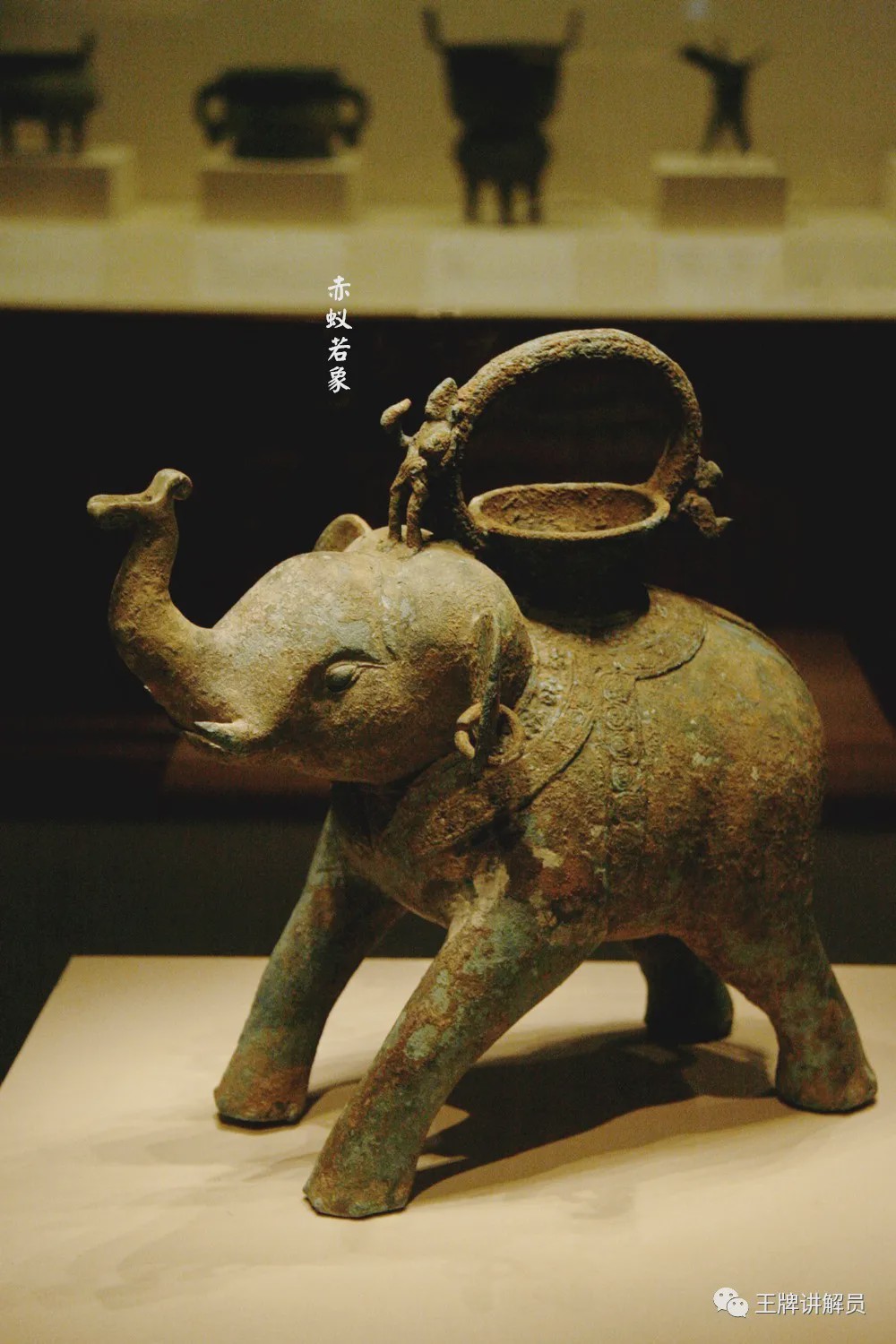 湖北的诗配上湖北的国宝是不能忘却的湖北之美