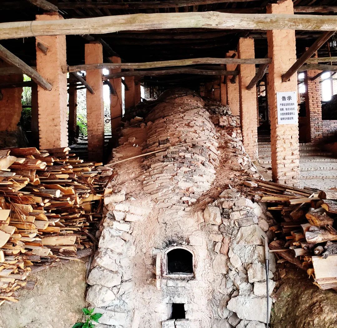 刺桐花开山川生色丨德化山音古村月记窑