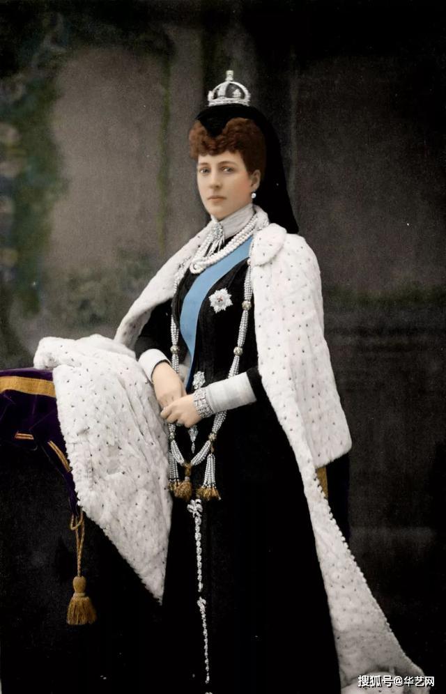 史上最强小三:拿走情人半个家,还获得了丈夫的成全_爱丽丝·凯佩尔