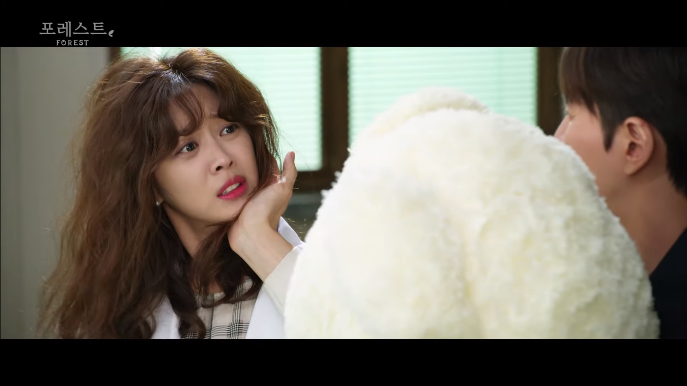 与赵宝儿首次合作出演浪漫喜剧《forest》!_森林