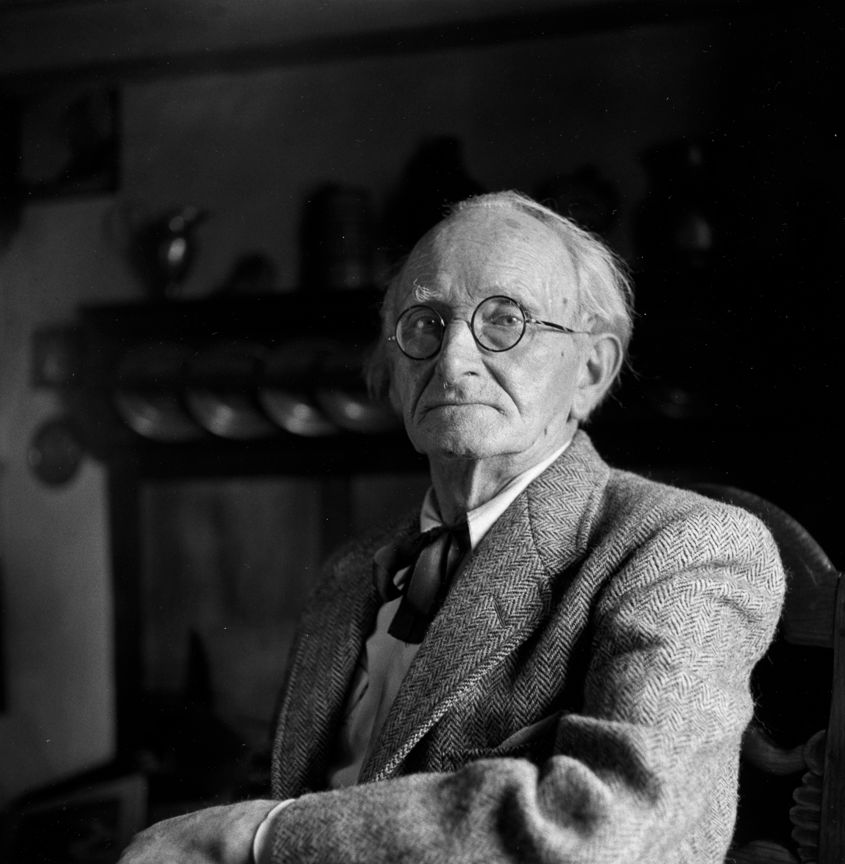 伊莫金坎宁安镜头中的摄影大师肖像