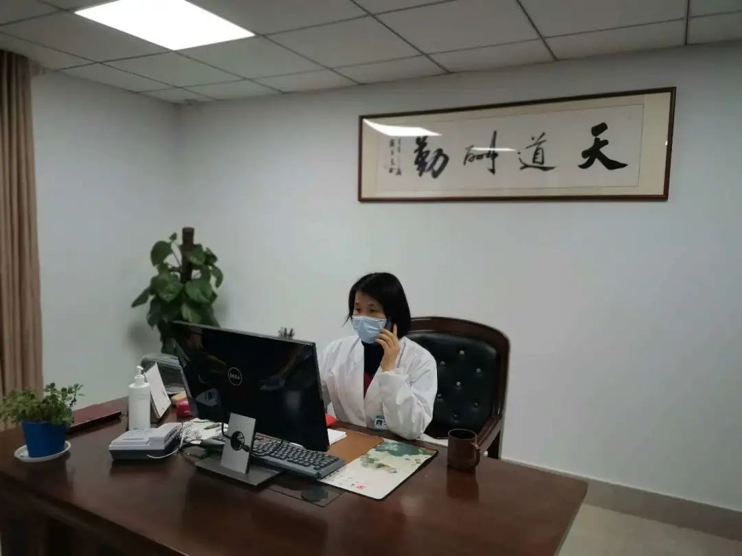 关怀心理困顿妇女