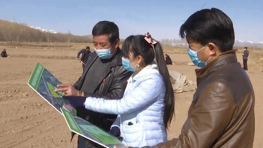 决战脱贫攻坚决胜全面小康天祝县打柴沟镇乡村年久竞农务秋敛春耕恐失