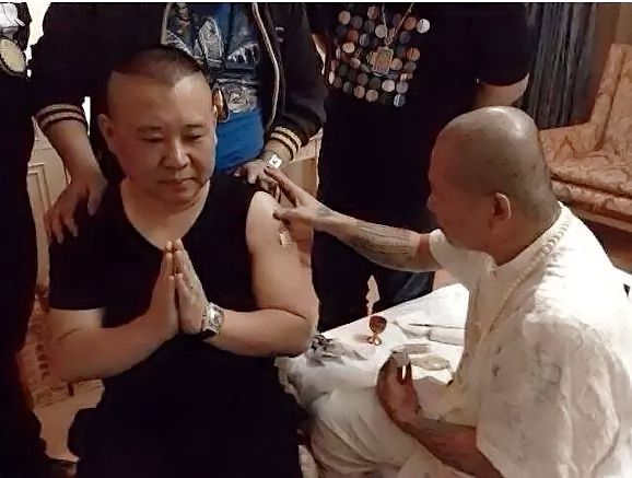 张云雷烧饼秦霄贤接连被刘信达喷纹身德云社里流氓多纹身怎么这么多