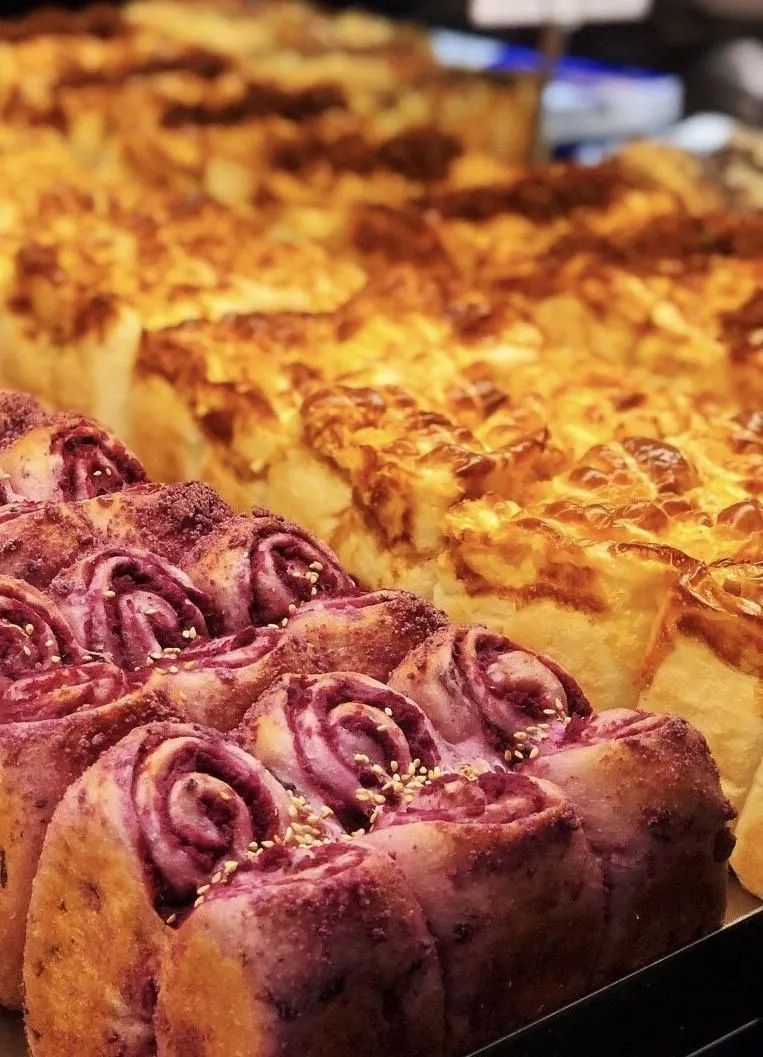 南京西路上的美食让我春怀荡漾