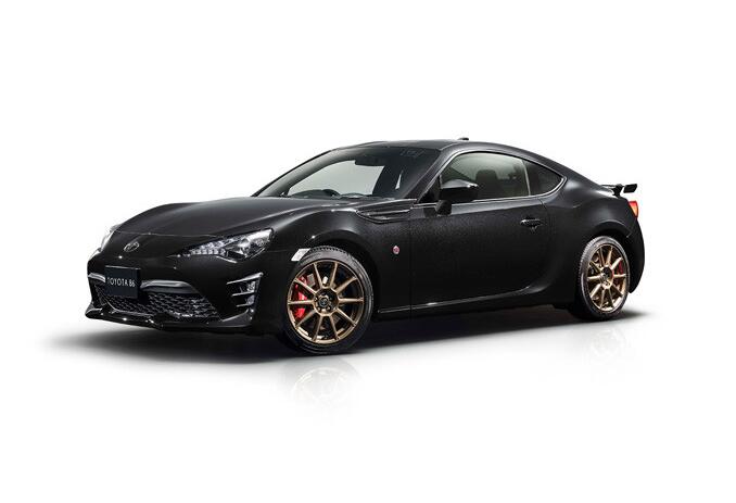 说到最近一段时间大家都很关注的丰田汽车,可以说无论是新款的丰田