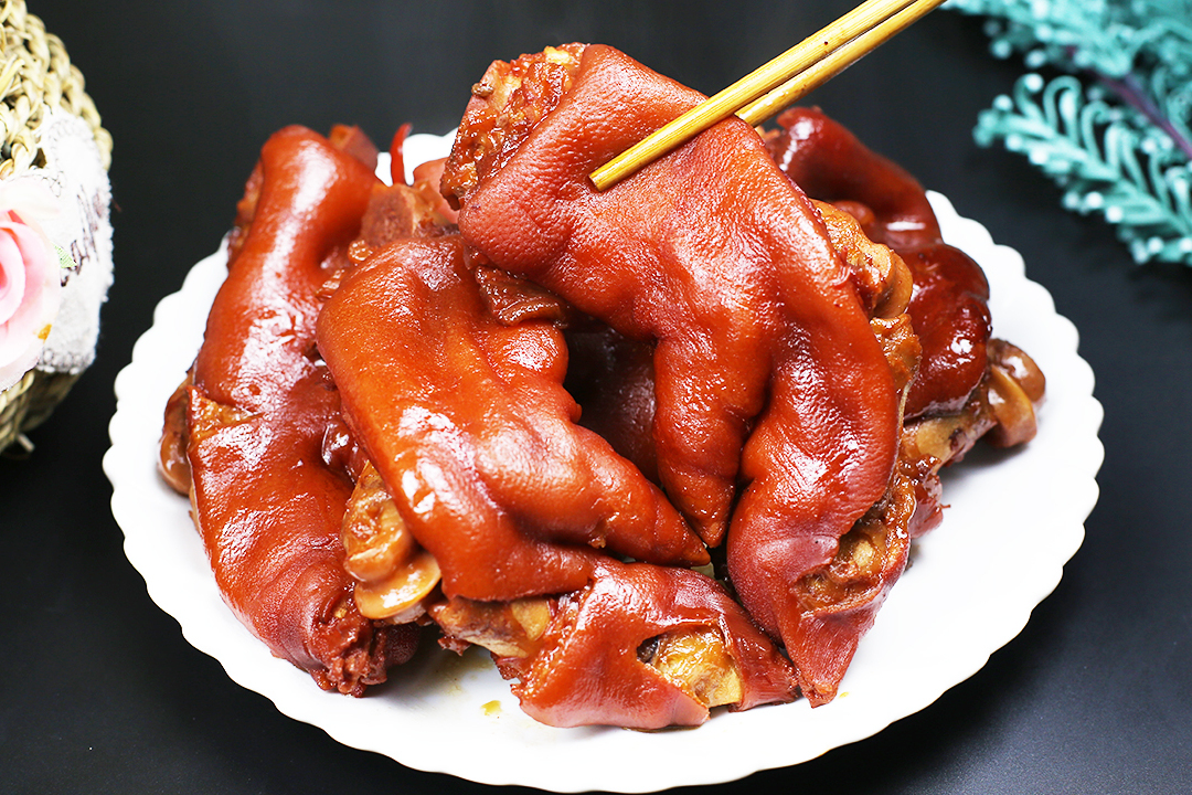 饭店最火的卤猪脚教你在家做出来上桌瞬间被抢光超级好吃