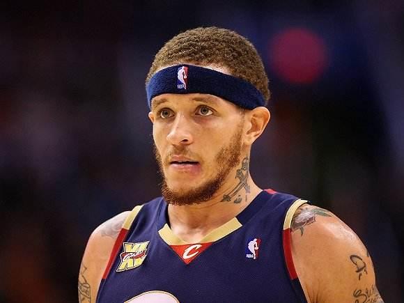 nba十大爆头事件:哈登科比双双受伤,韦斯特用手指戳人?