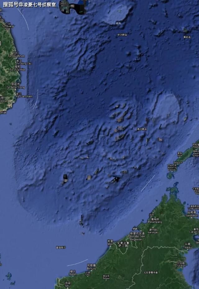 南海有六大群礁带位于南沙群岛