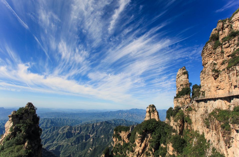 白石山的美是大自然的恩赐,99%的人都无法抵挡_河北