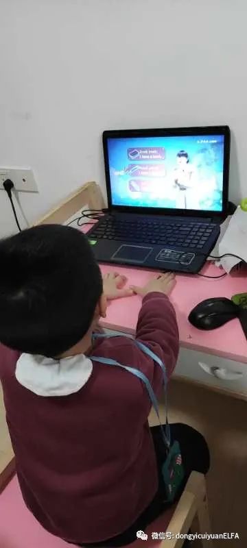 elfa线上互动东逸翠苑幼儿园开展假期在家也好玩线上互动活动英文活动