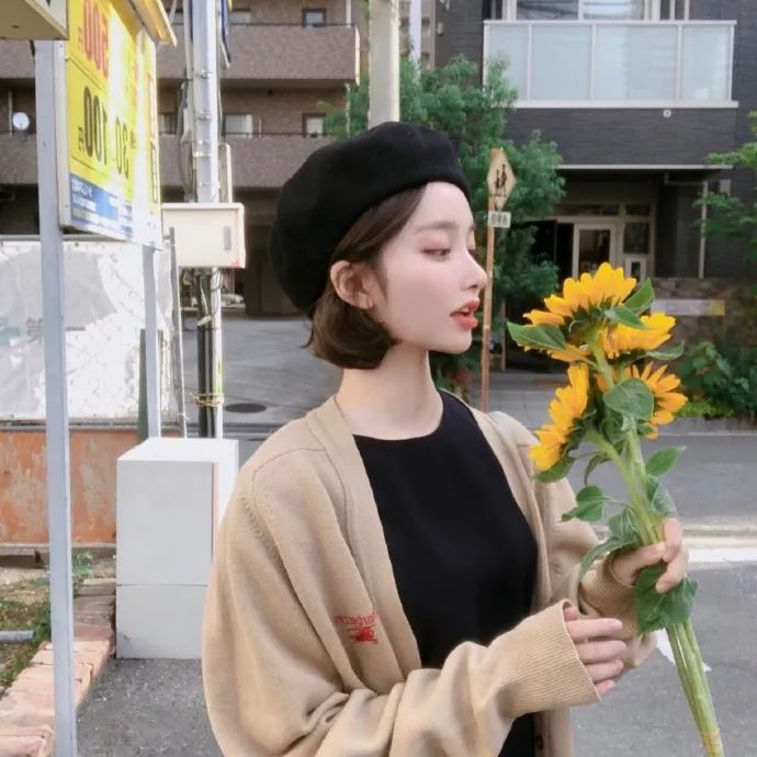 头像丨故事的最后还是错过