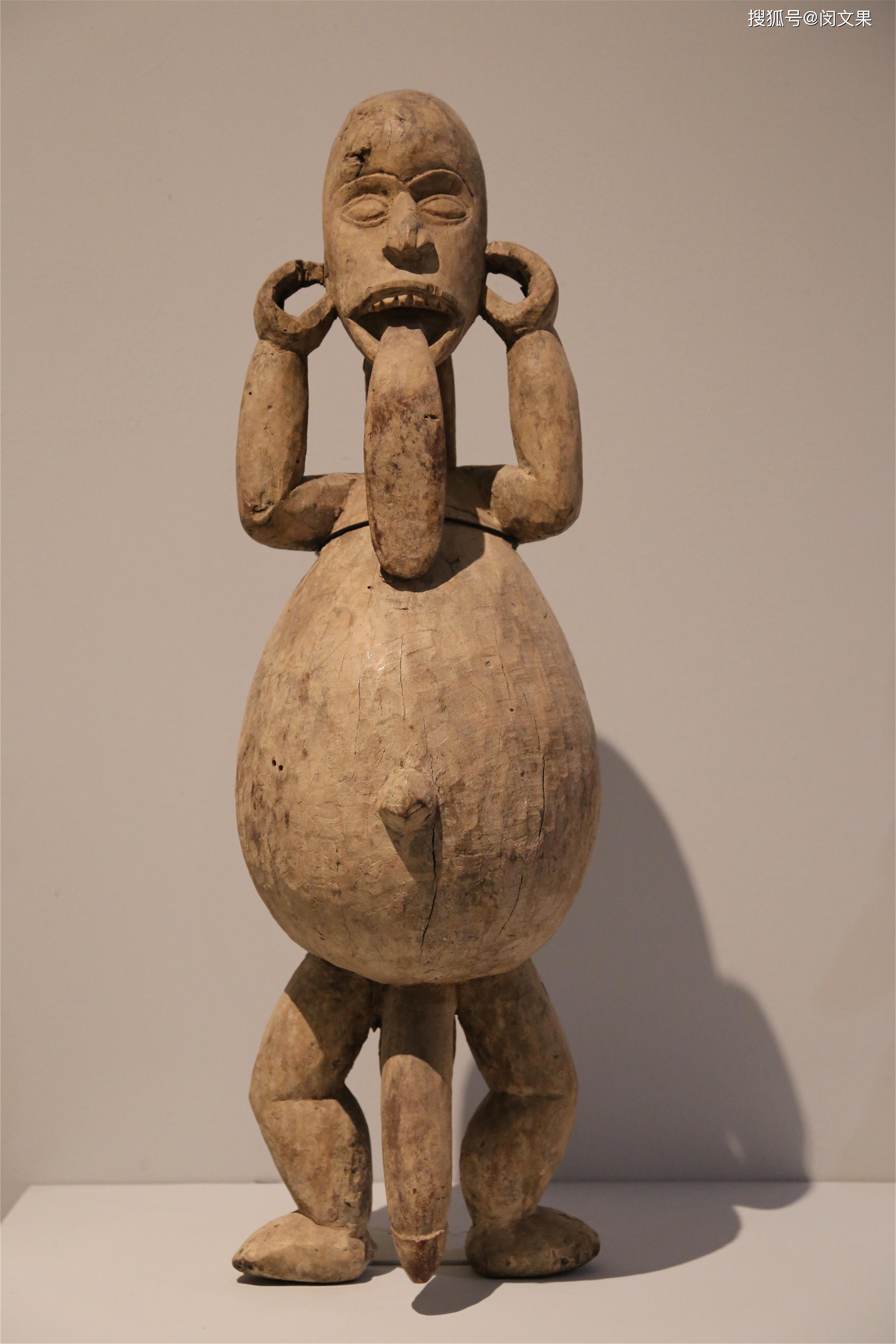 生命之灵非洲雕刻艺术魅力