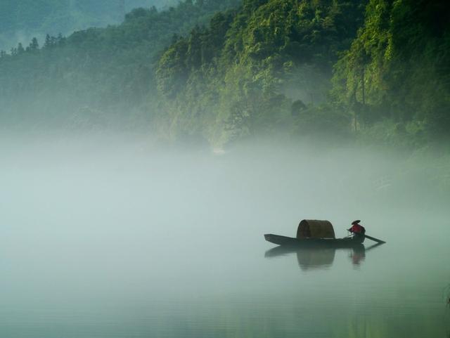 邓皓天藏天下于天下小隐隐于野大隐隐于朝真正隐士是这样的